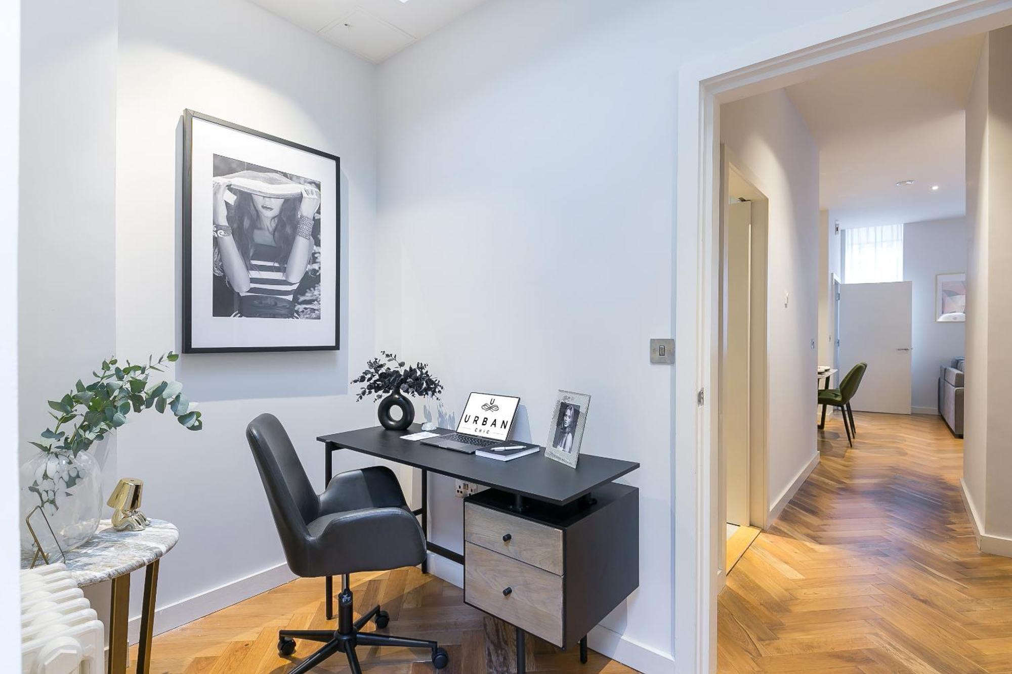 Urban Chic - Camden Apartment *