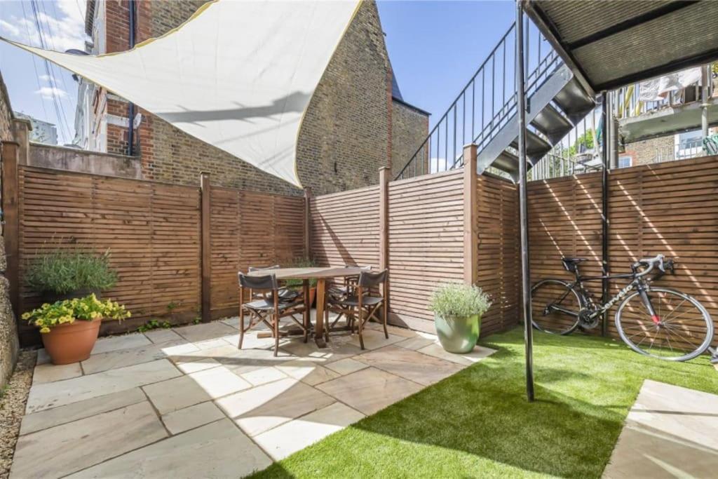 Pbc Duplex Three Bedroom In Fulham Oak Leilighet London