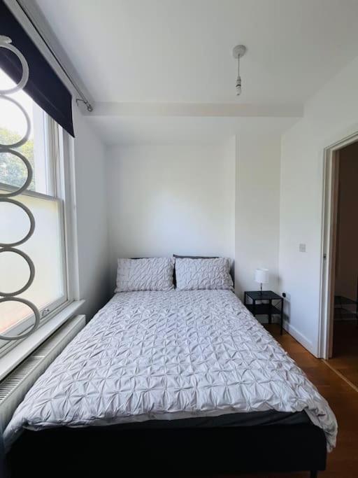 Charming 1 Bedroom Flat In Finsbury Park Apartment