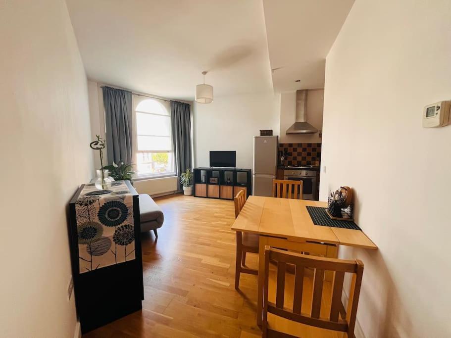 Charming 1 Bedroom Flat In Finsbury Park London