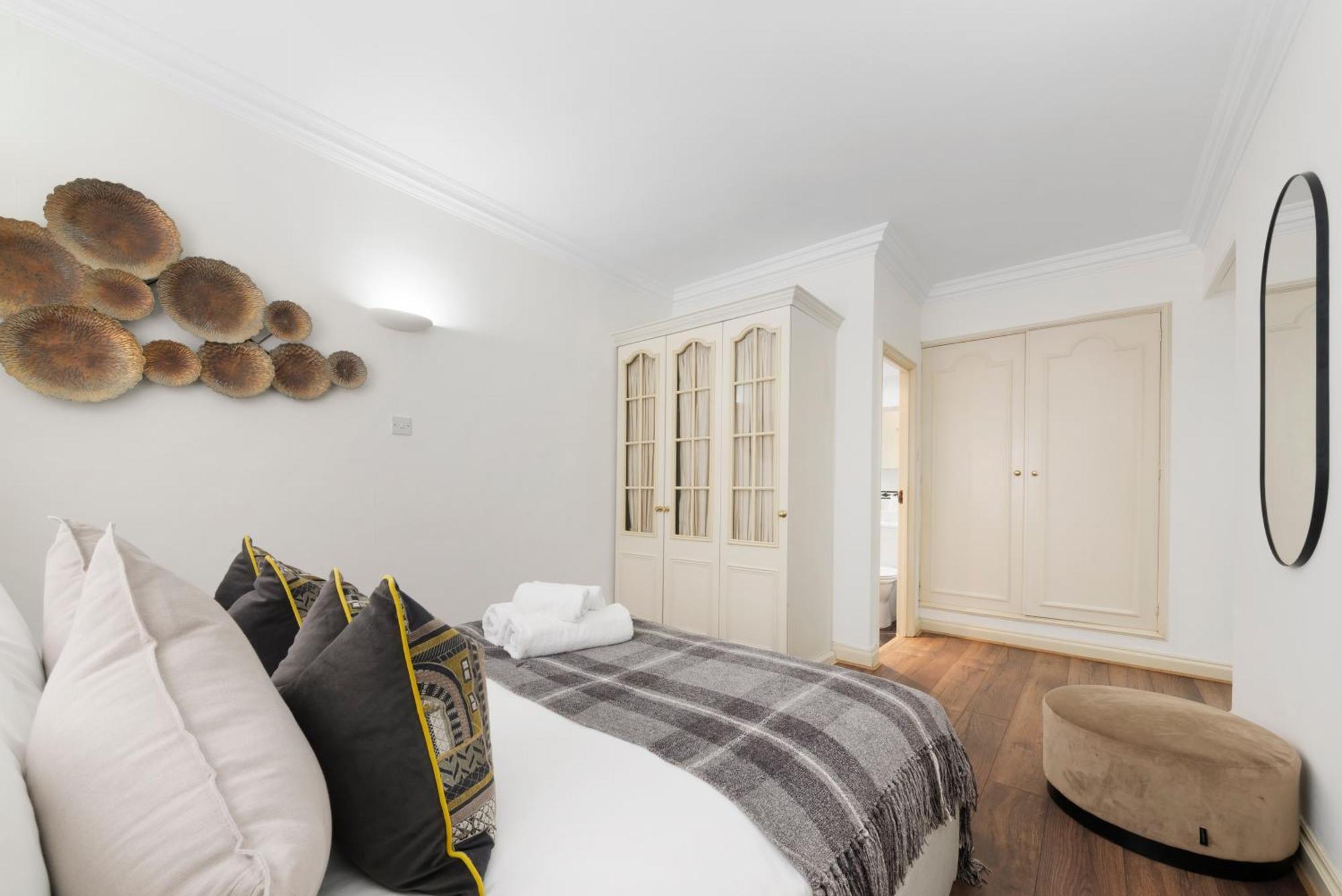 Lägenhet Mayfair Mews Apartment- 2 Bed 3 *