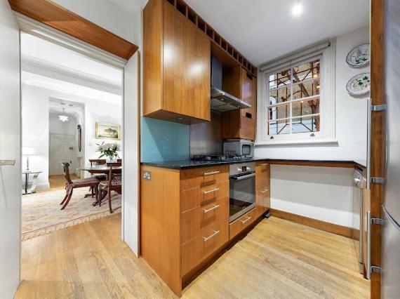 Appartement Chelsea Snug With Garden Londen