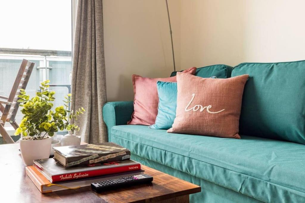 Stunning 2 Bed Ensuite * London