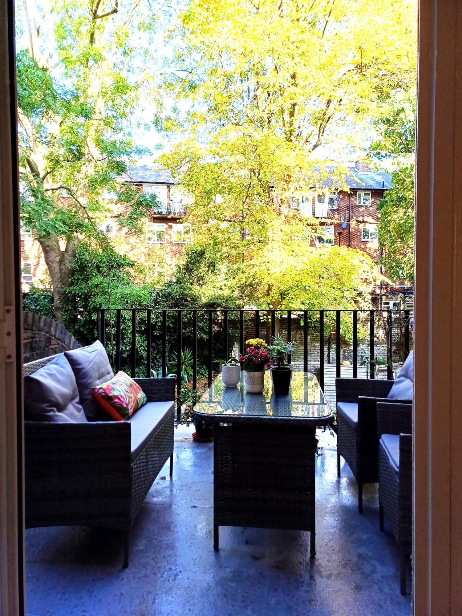 Olympia Terrace *