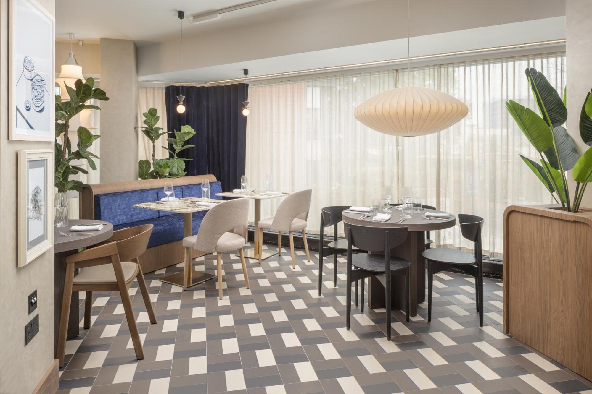 Ibis Earls Court 3*
