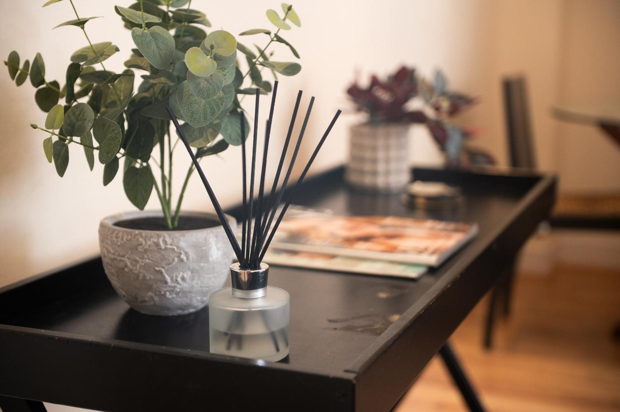 Capital One Bedroom Flat Chelsea Cloisters 724 *