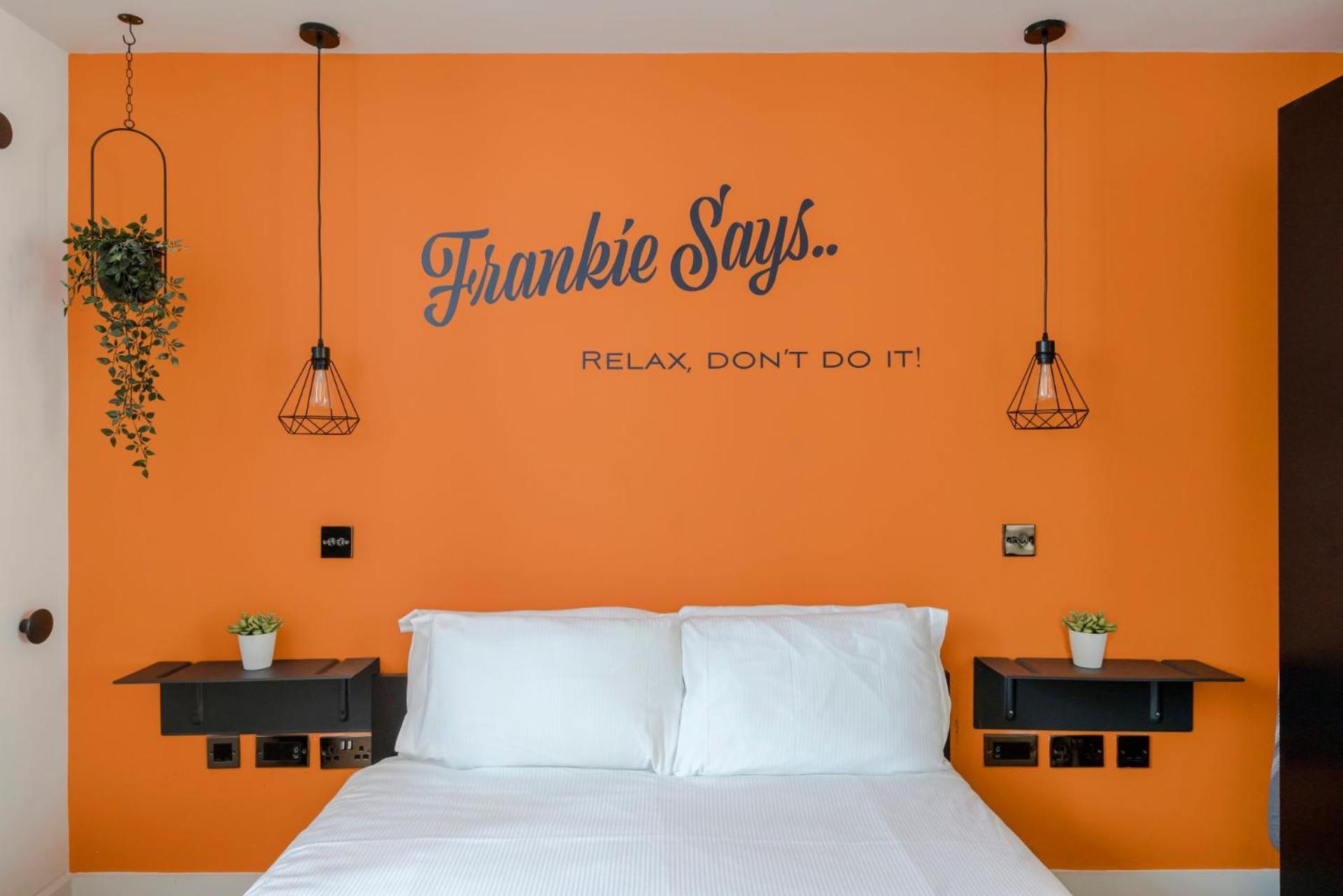 The Socialite - Covent Garden - By Frankie Says Appartement Londen