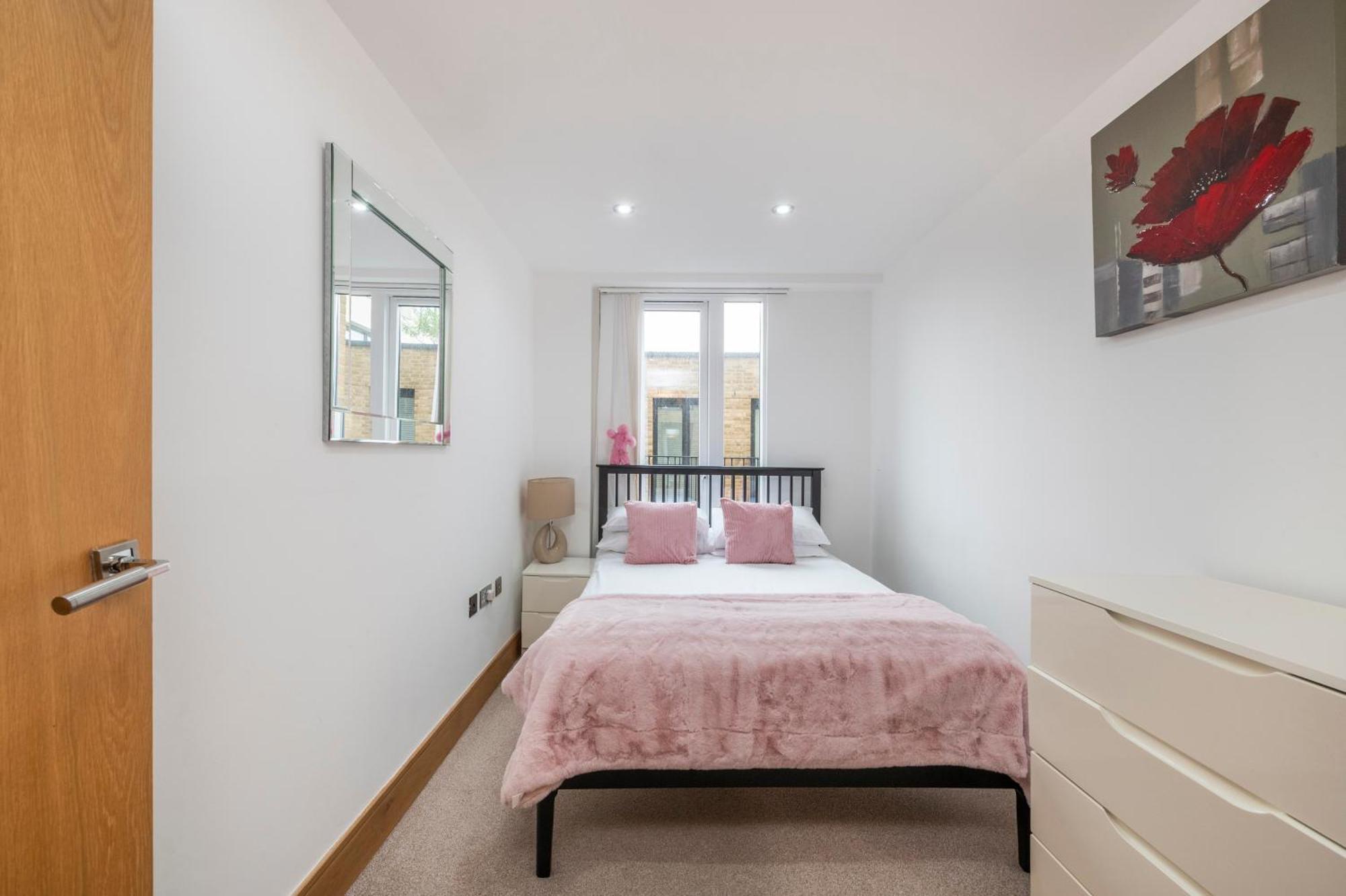 The King's - St Pancras - By Frankie Says Appartement