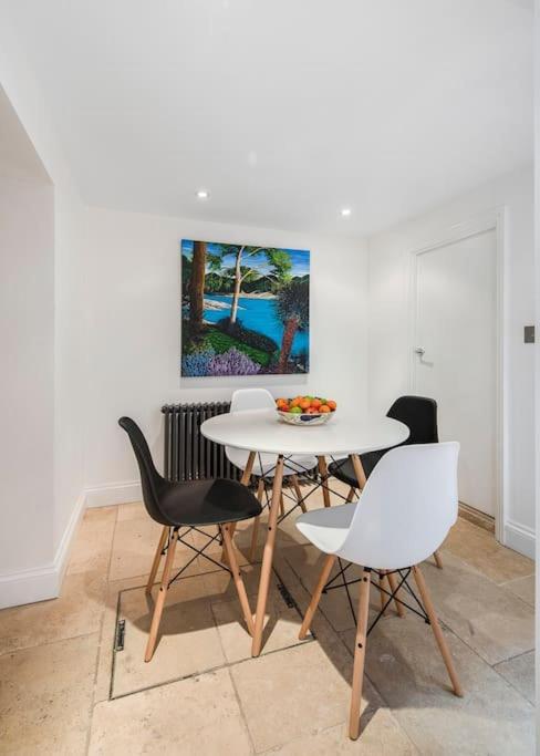 Chepstow Place- Notting Hill