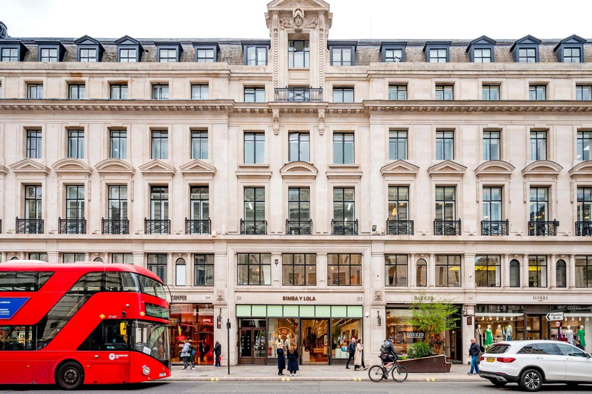 The Mayfair Marvel- By Out Of Office Lifestyle Appartement