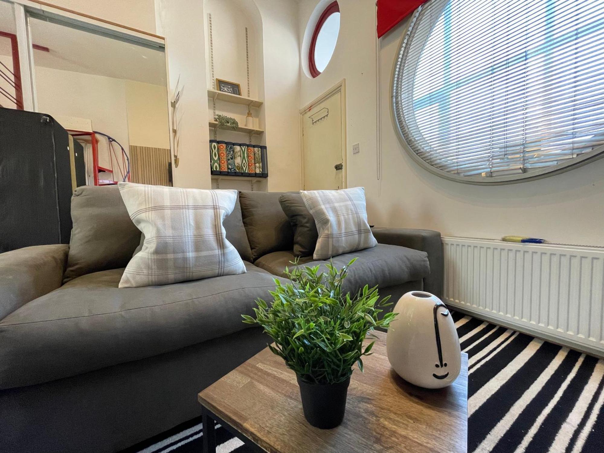 Gorgeous And Cosy 2 Bed In Fulham Apartment London
