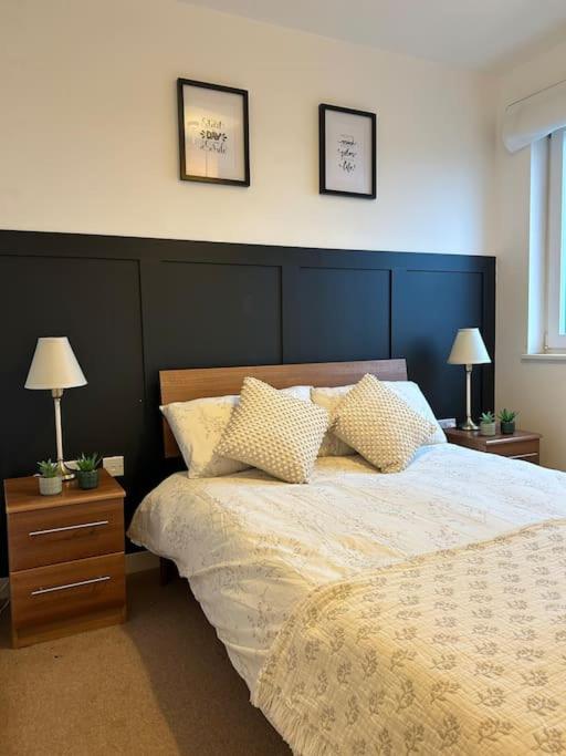 Newly Renovated & Modern 2-br Close To Canary Wharf Appartement