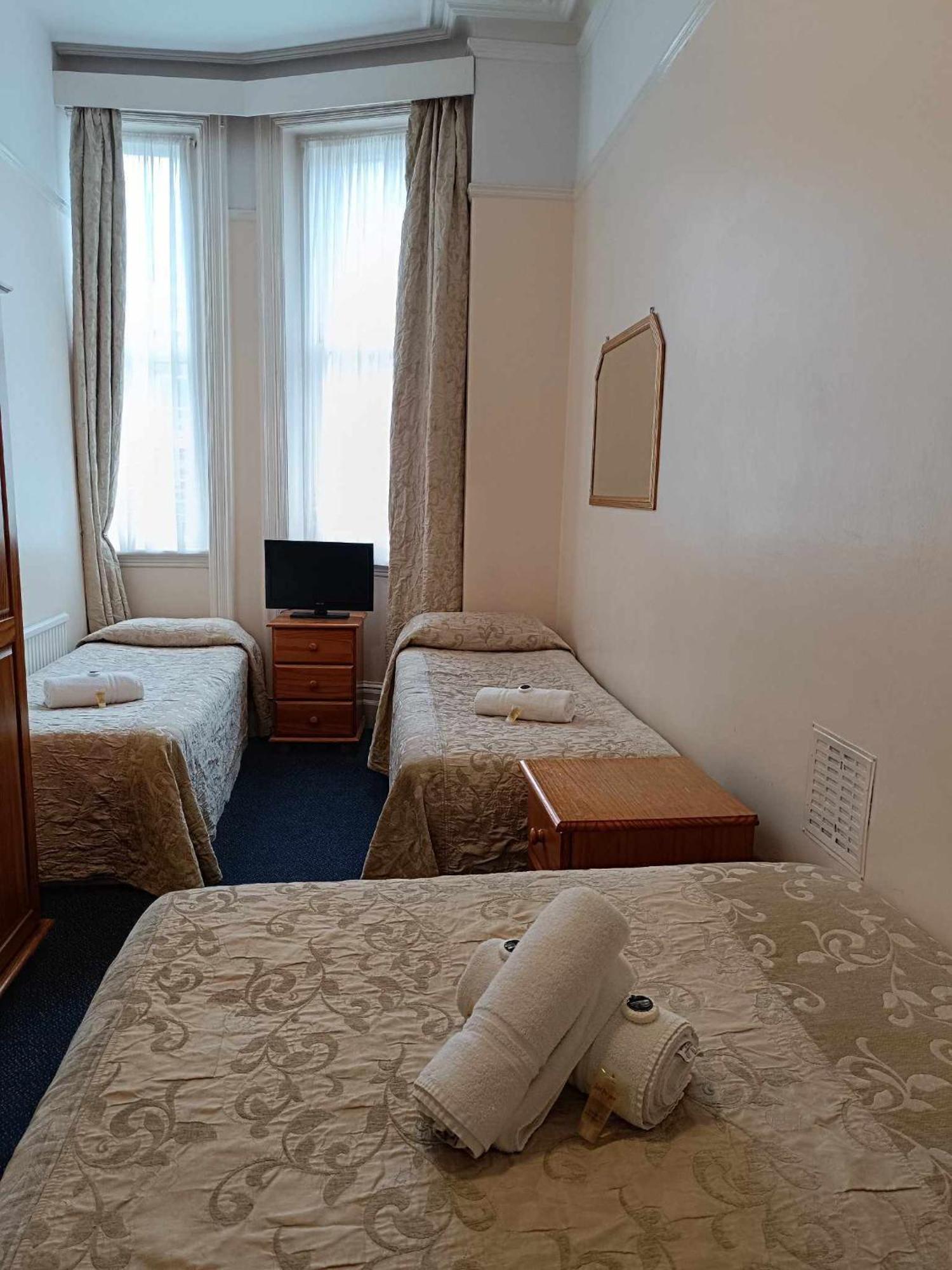 St Simeon 2* London