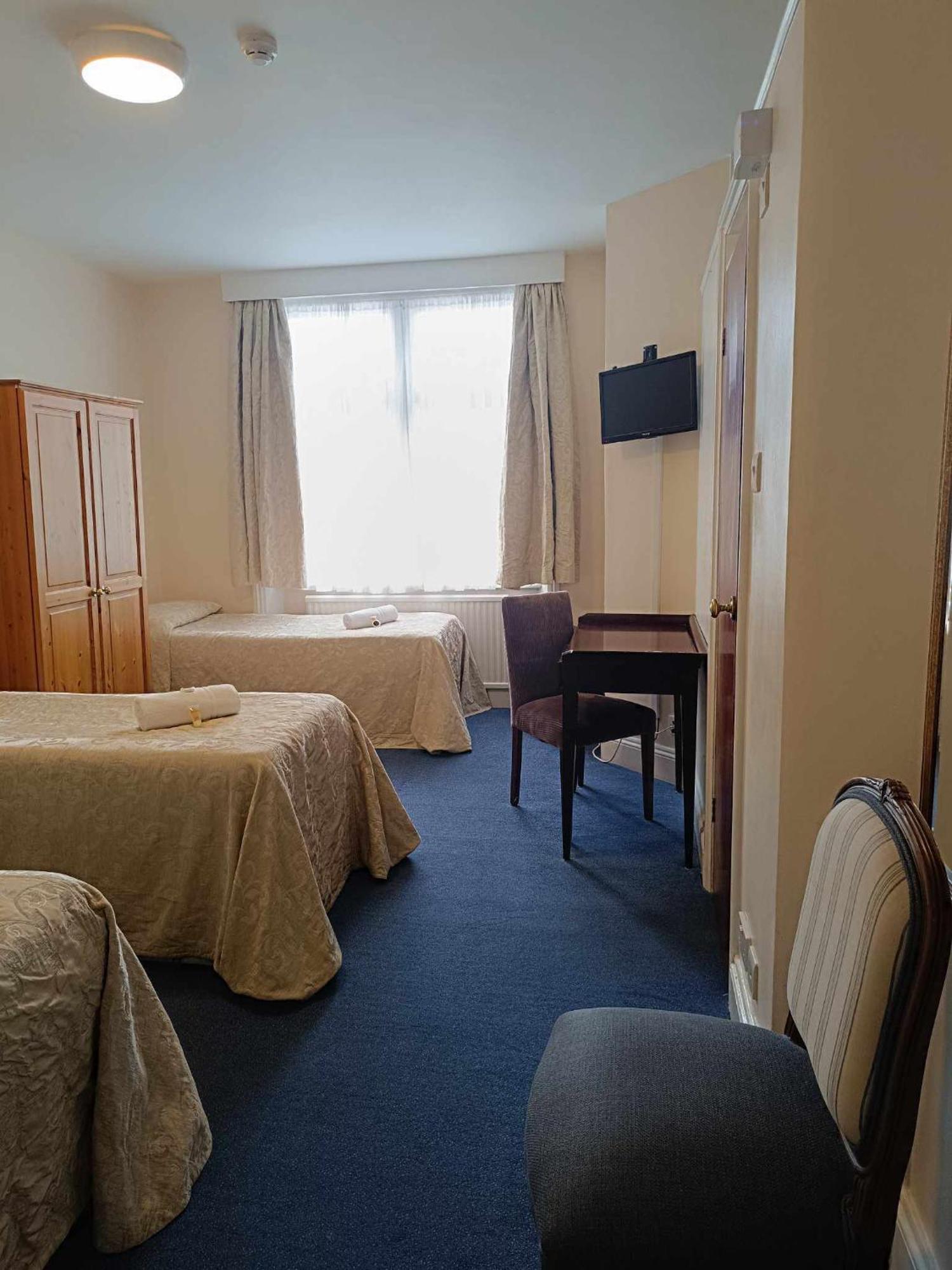 St Simeon 2* London