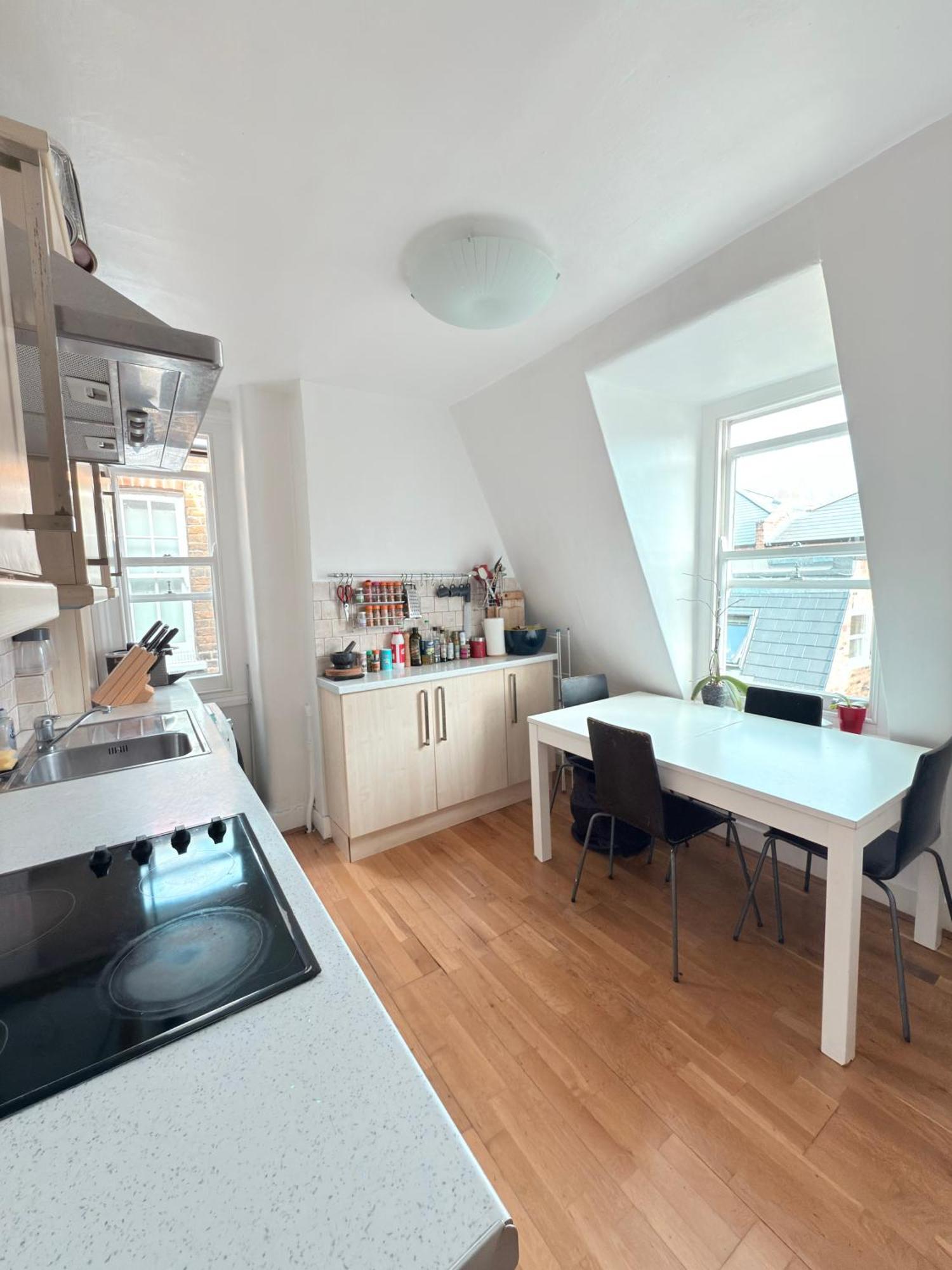 Liberty Stockwell Homestay