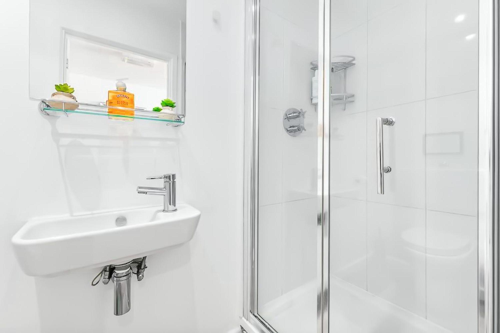 Piccadilly, Soho 1 Bedroom Sleep 6 Vr1 Lejlighed London