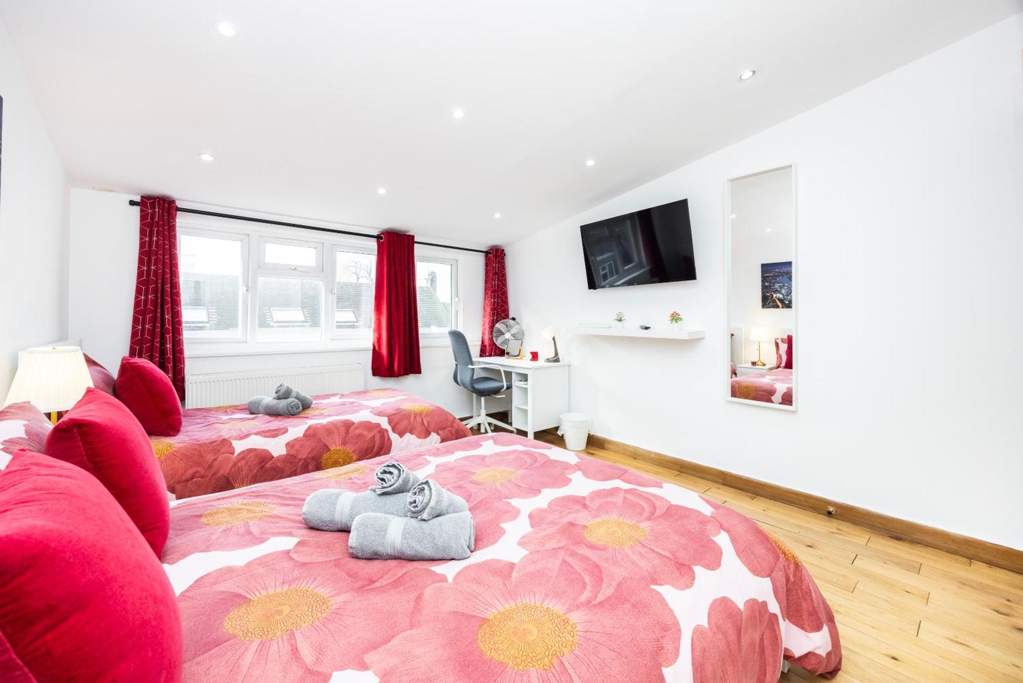 Apartment 2 Bedroom Charming & Magnificent Flat