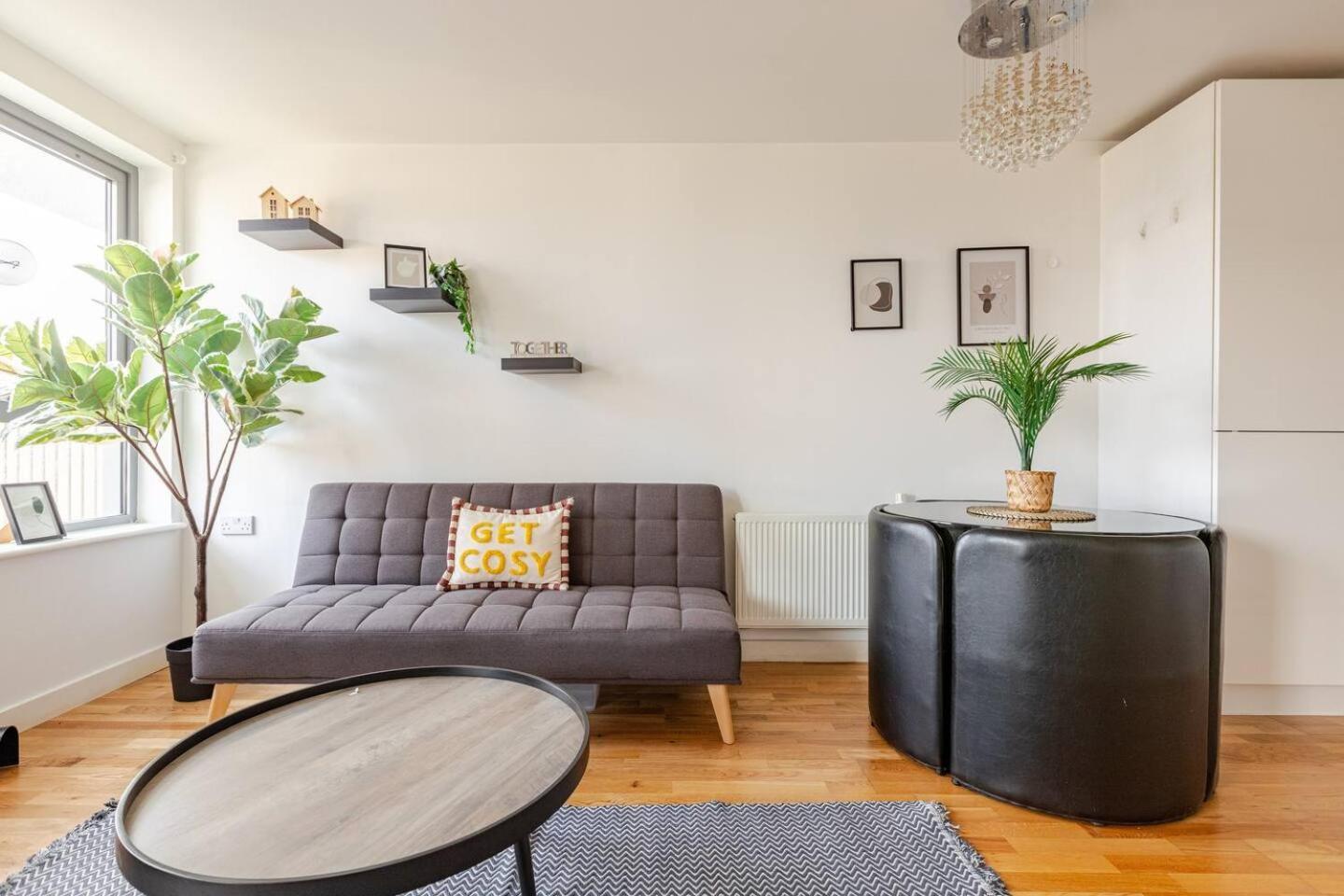 Cosy 2 Bedroom Flat By Wembley Stadium Apartment London
