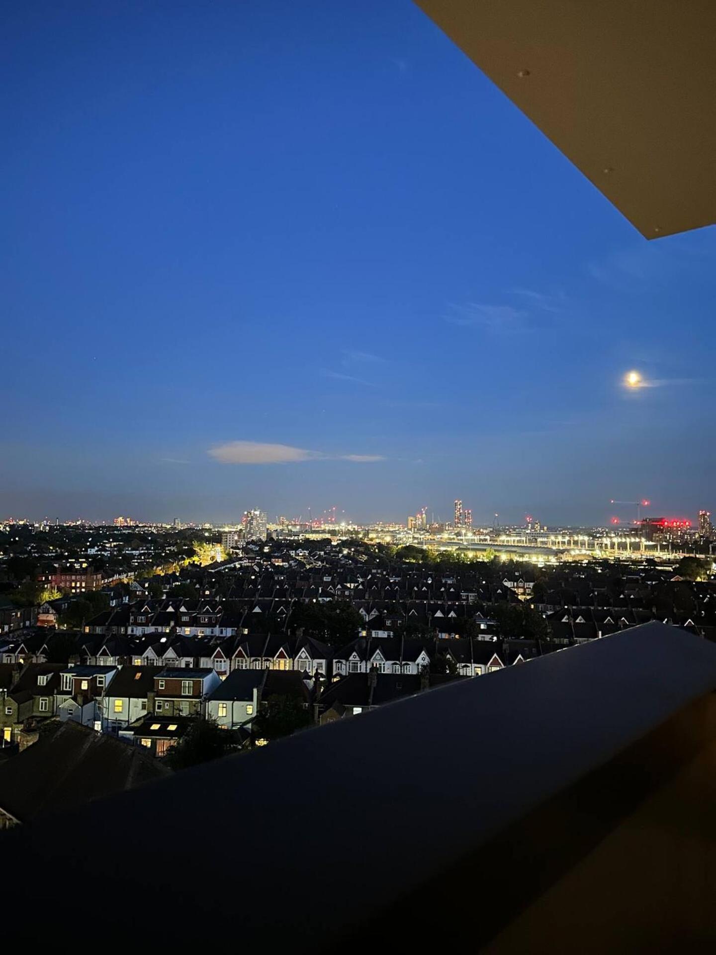 Cosy 2 Bedroom Flat By Wembley Stadium * London