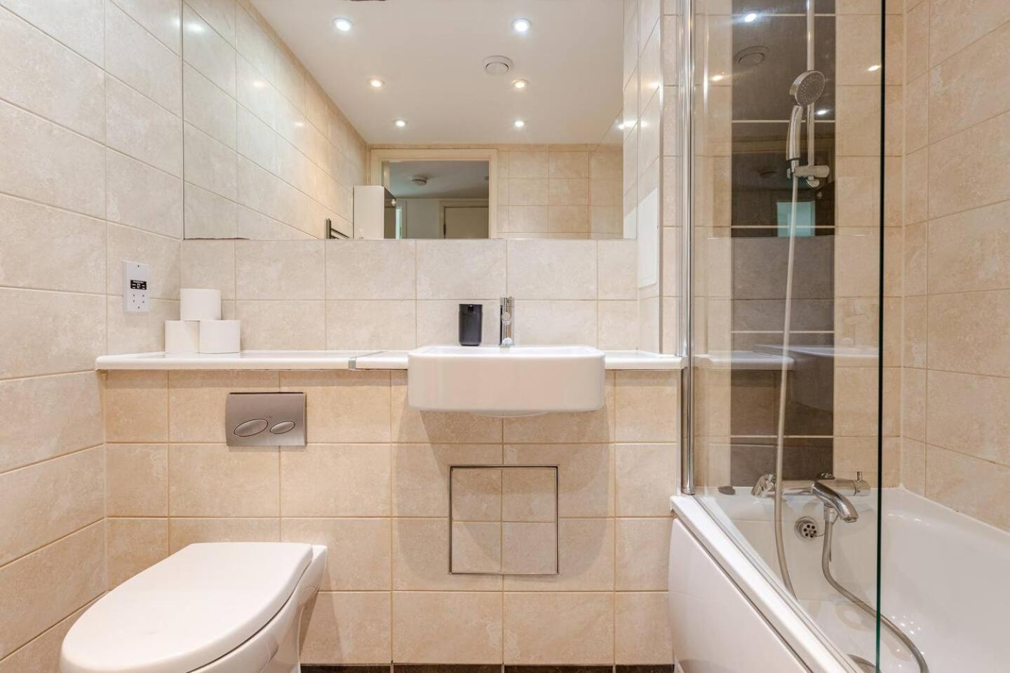 Apartment Cosy 2 Bedroom Flat By Wembley Stadium