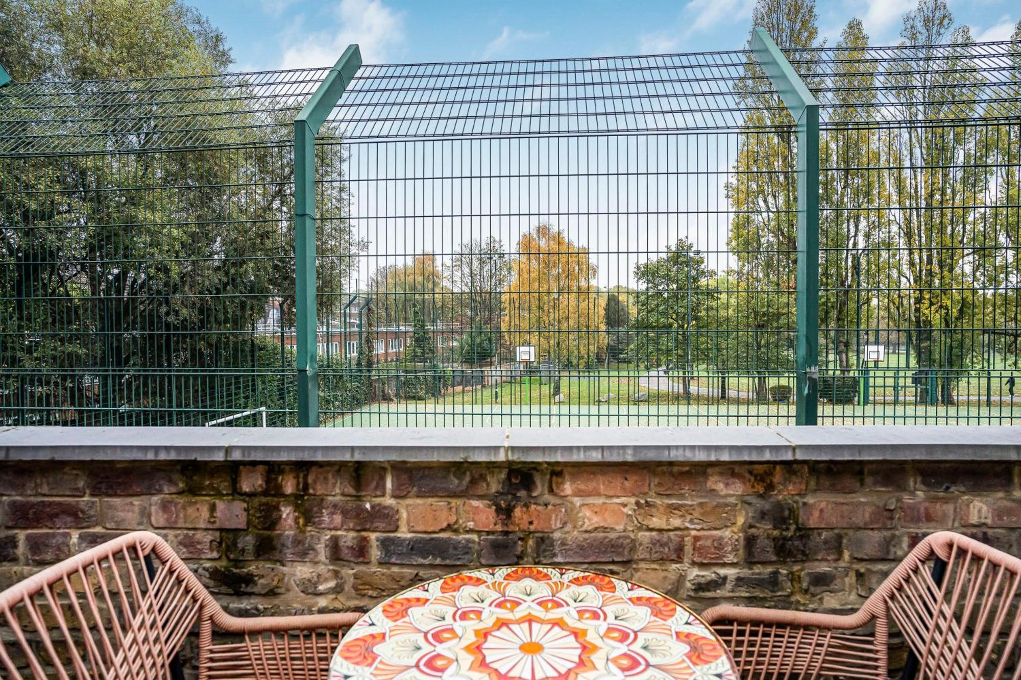 Stylish Modern By Livestay Short Lets & Serviced Nw6 Appartement