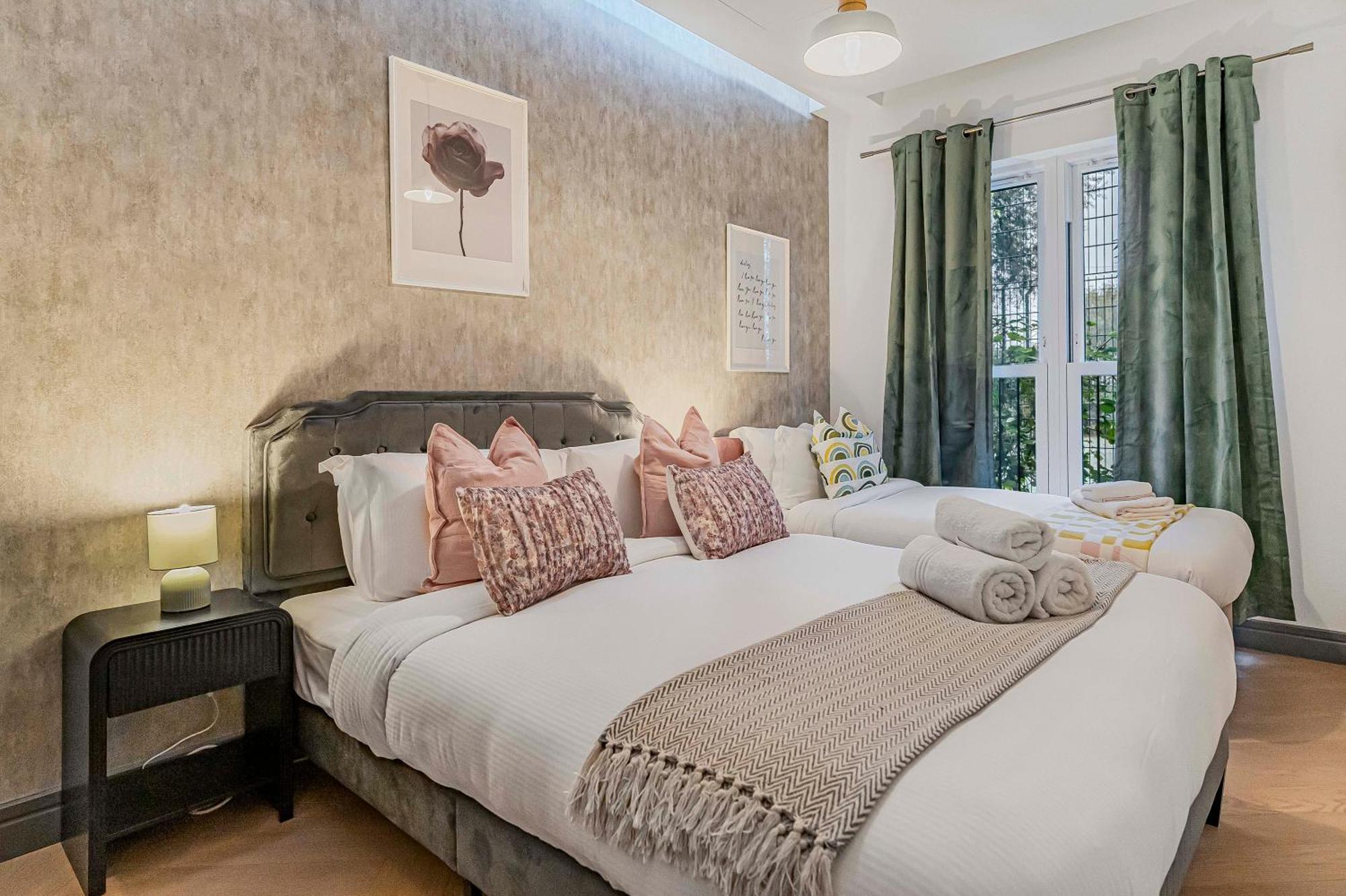 Appartement Stylish Modern By Livestay Short Lets & Serviced Nw6 Londen