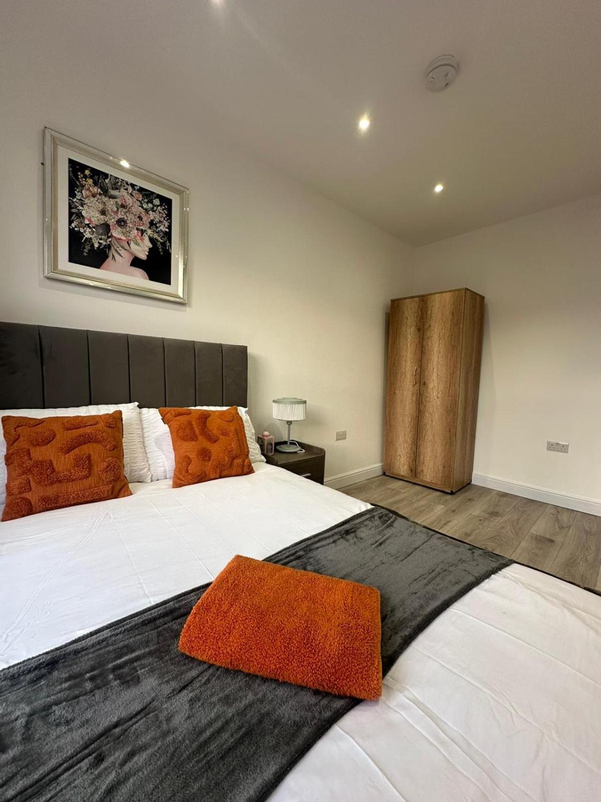 Modern Luxurious 1 Bed In King's Cross Appartement *
