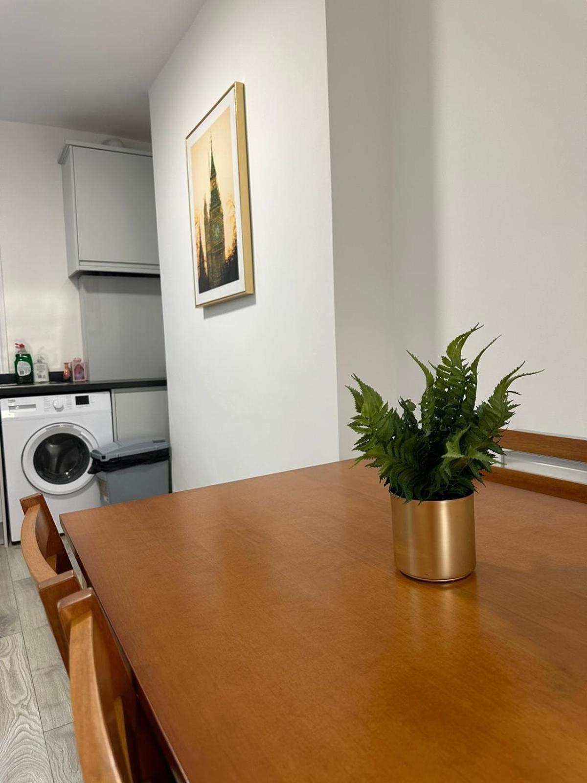 Modern Luxurious 1 Bed In King's Cross * Londen