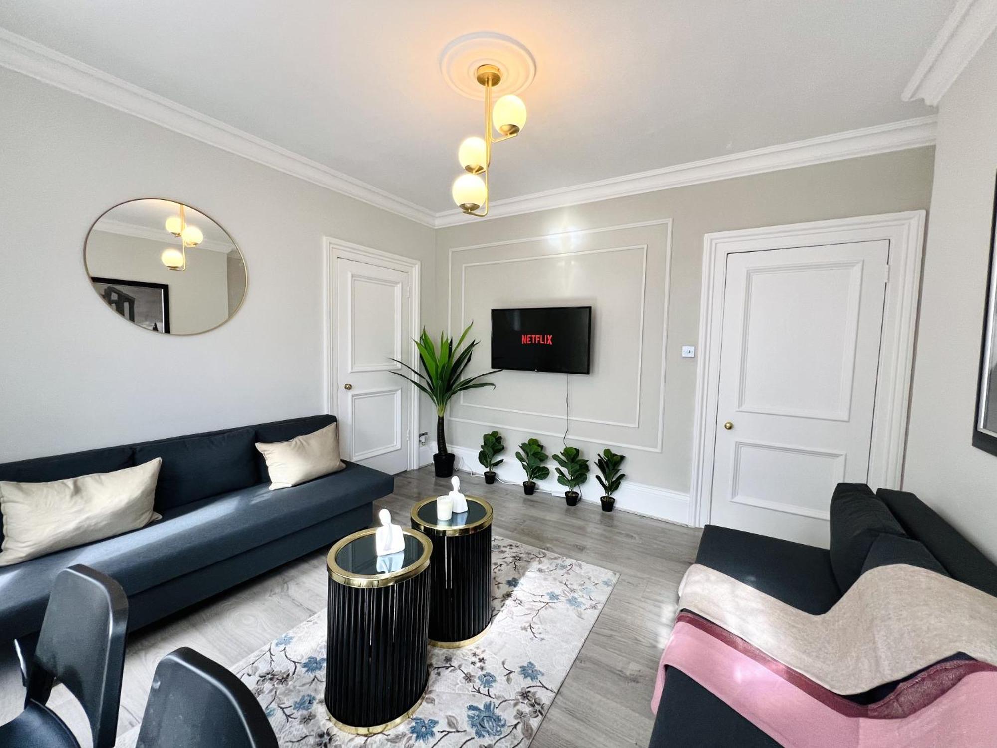Apartment Hyde Park Mansion London