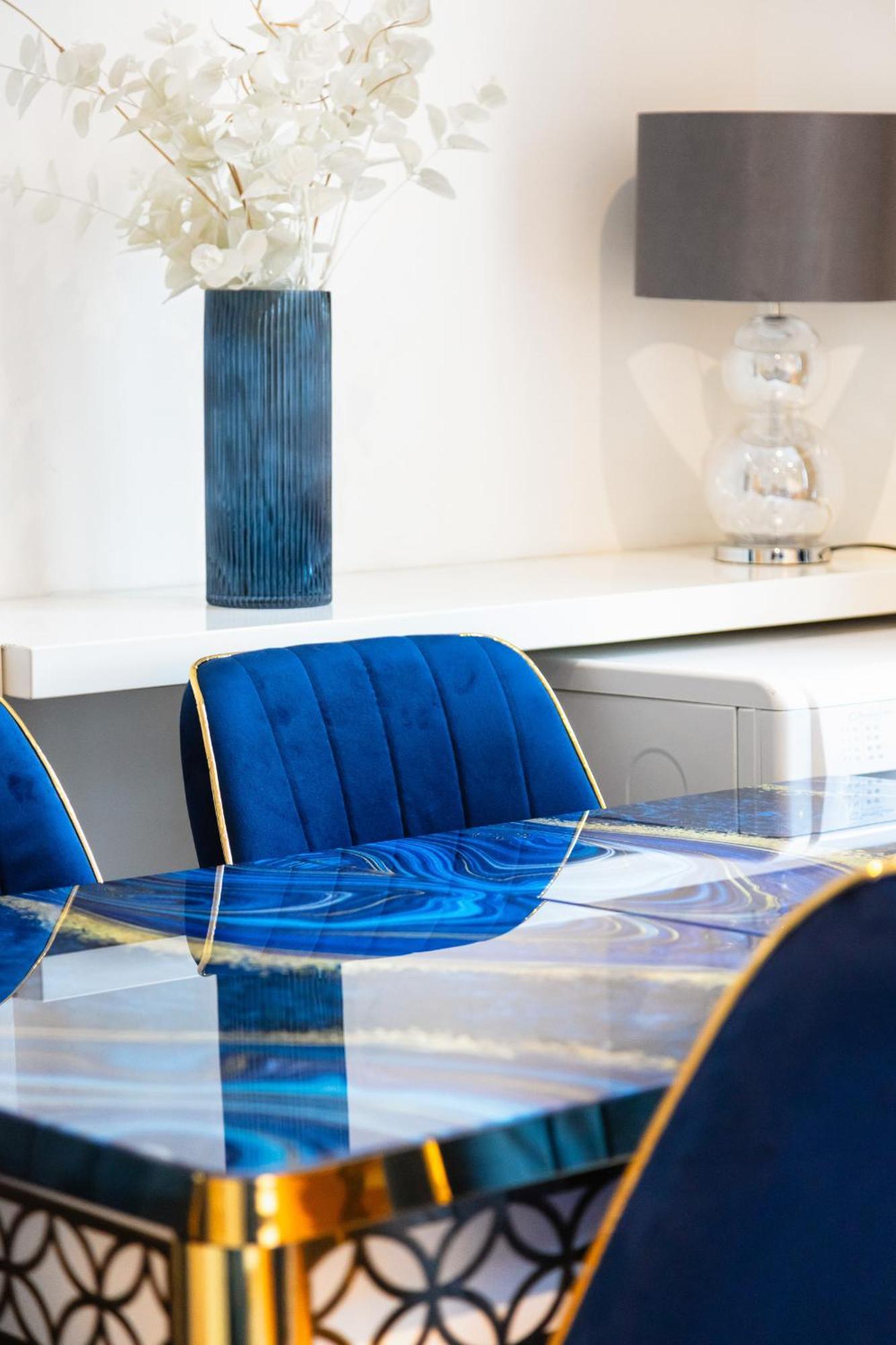 Elegant Three Bed In The Heart Of Marylebone Apartment