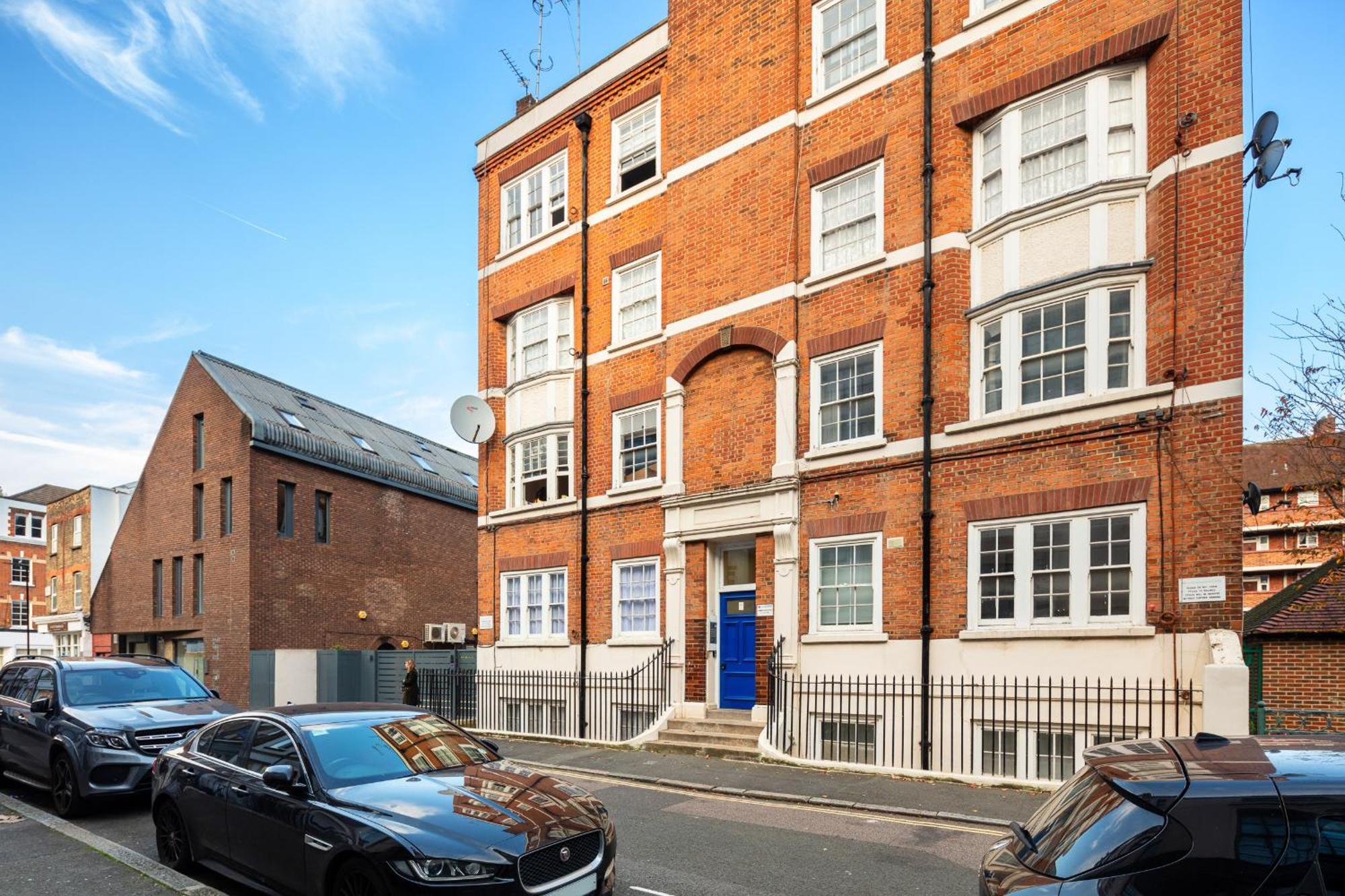 Elegant Three Bed In The Heart Of Marylebone Apartment *