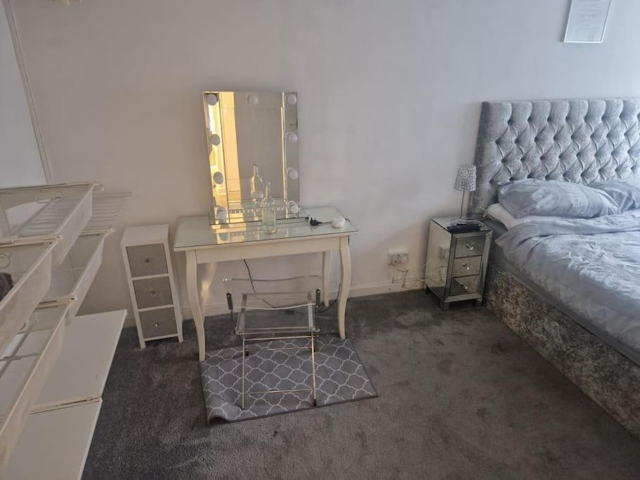 Appartement Modern Cozy One Bedroom Flat *