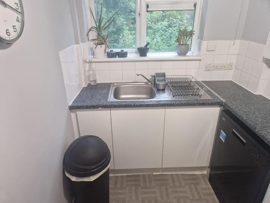 Modern Cozy One Bedroom Flat Appartement *