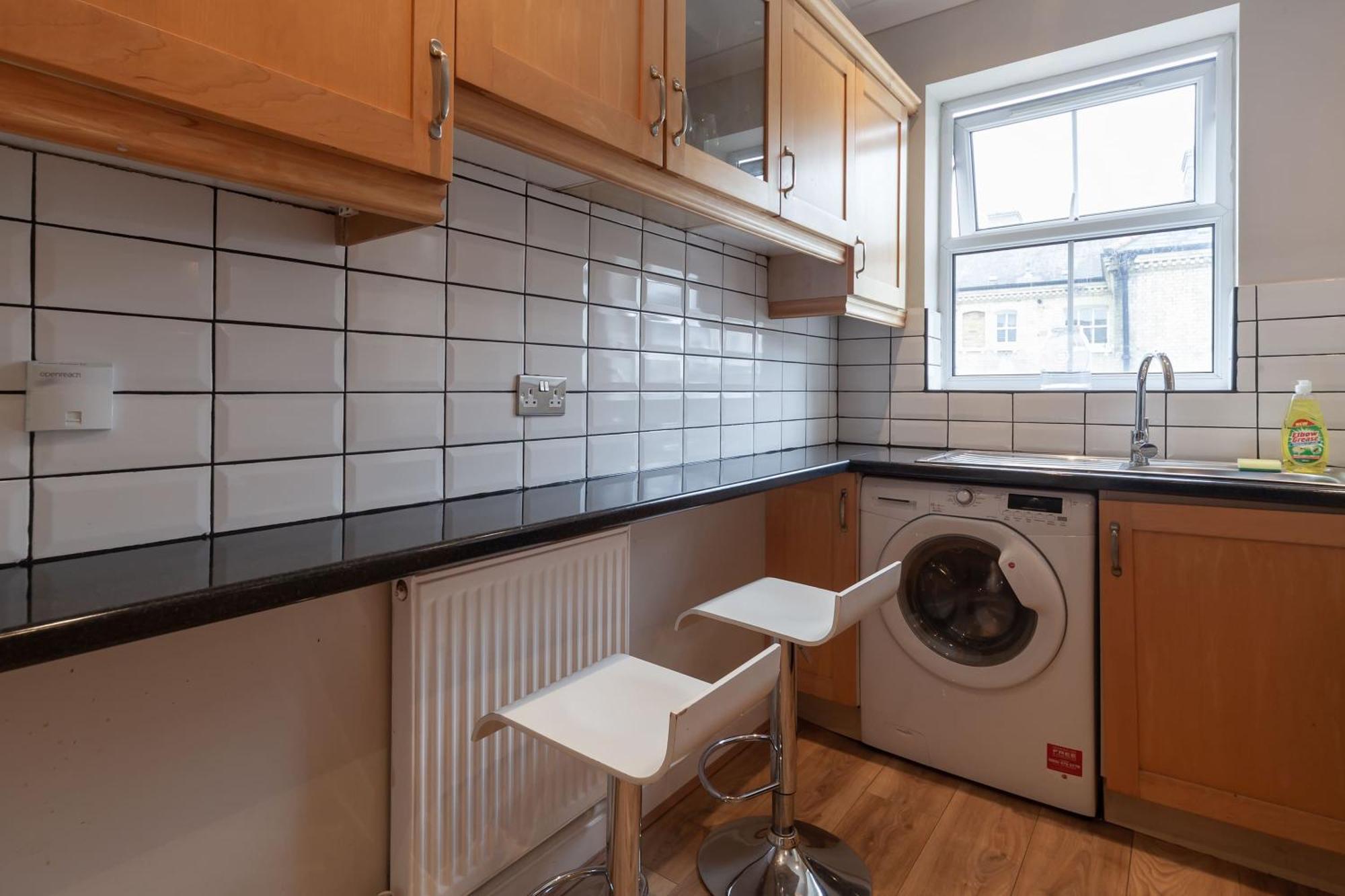 Spacious And Bright 2 Bed Tower Bridge Londres