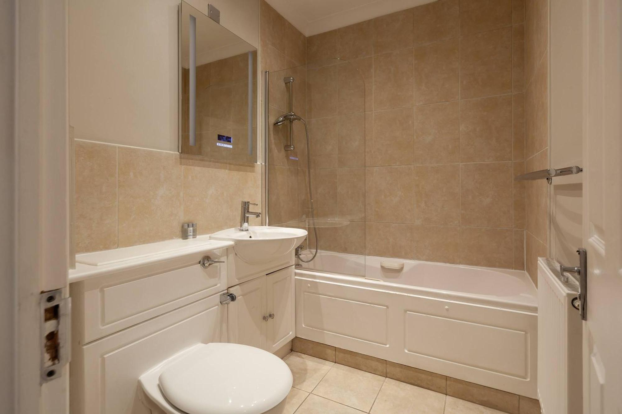 Lägenhet Spacious And Bright 2 Bed Tower Bridge *