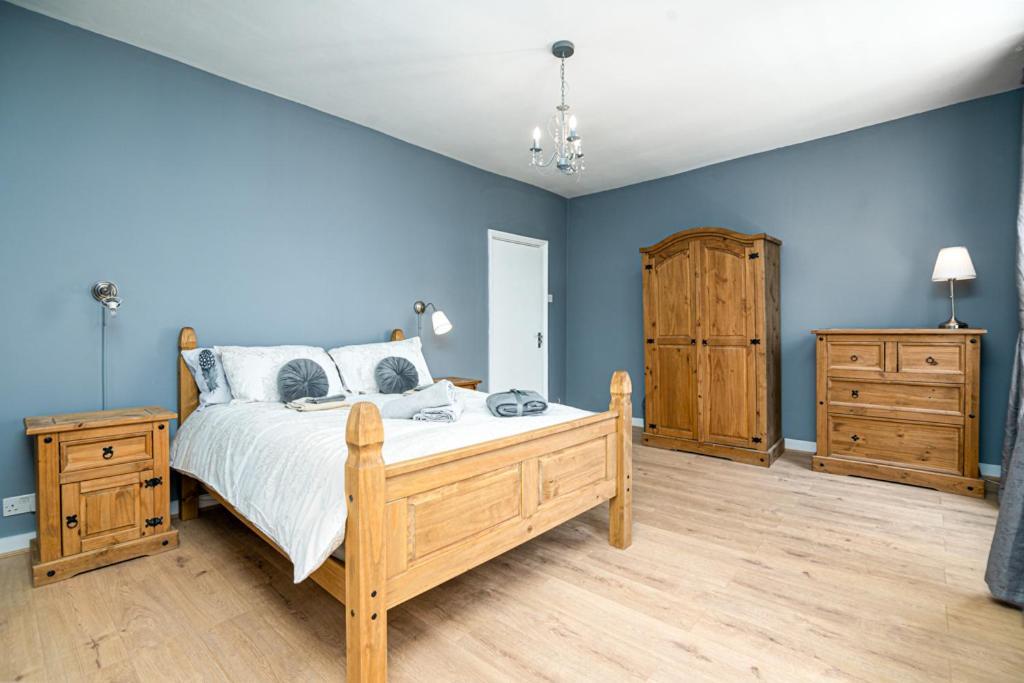 Beautiful House Comfortable & Cozy Guest house London