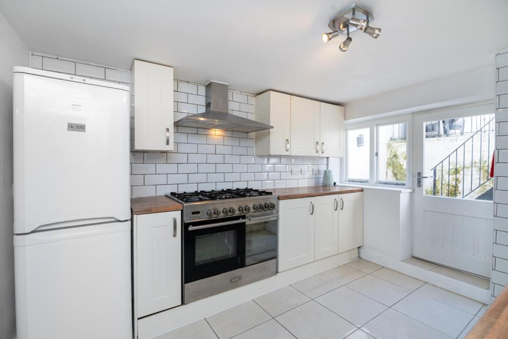 Guest house Beautiful House Comfortable & Cozy London