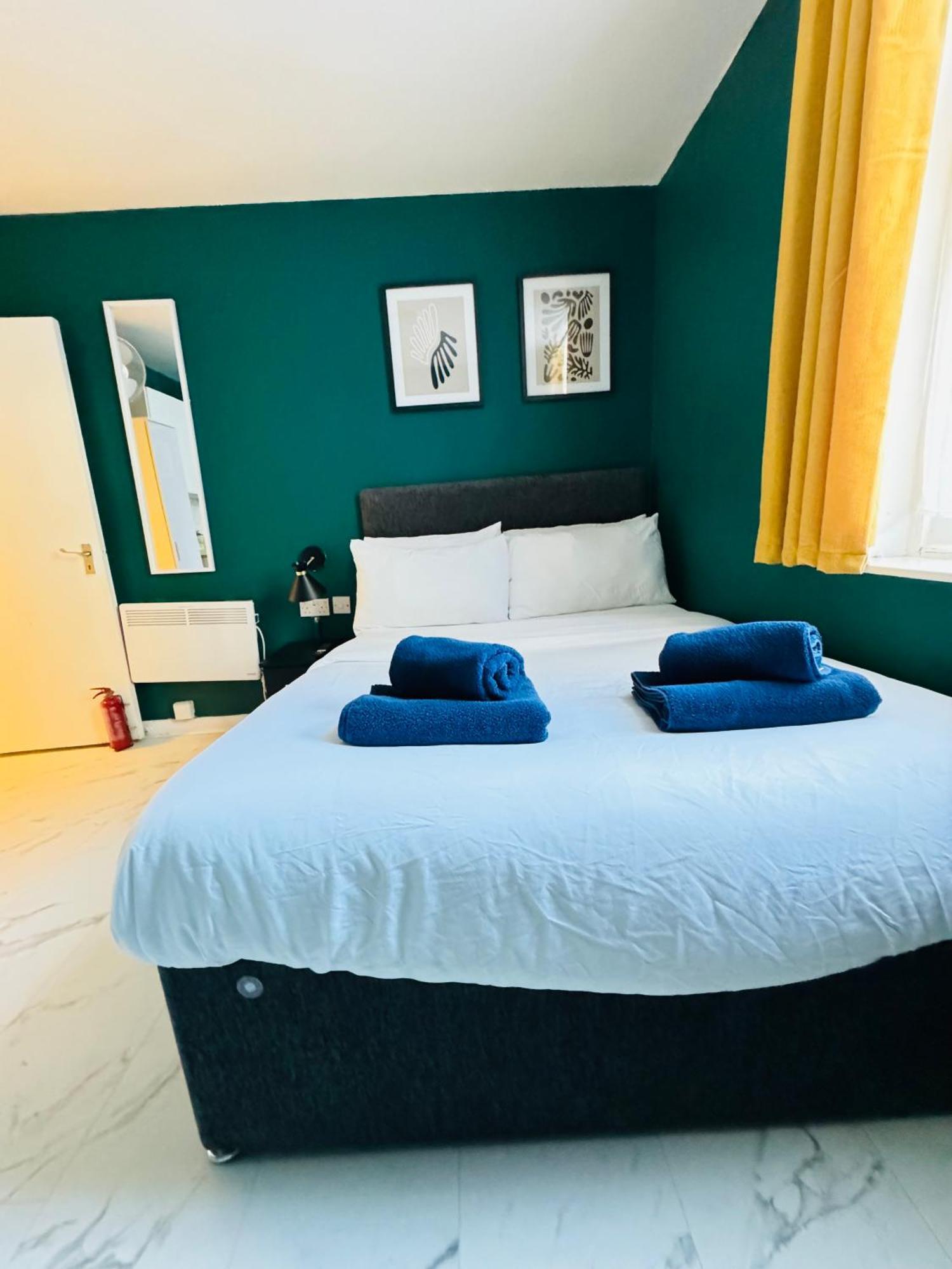 Lejlighed Private Flat In 1190 London