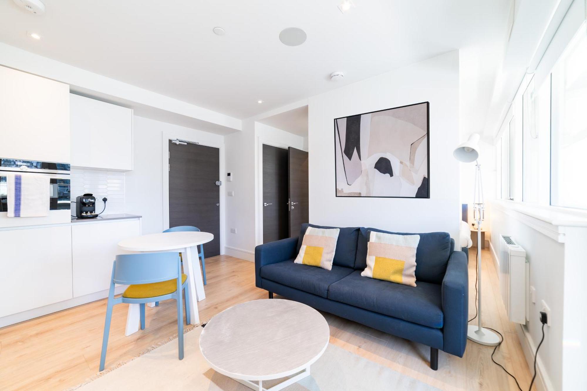 Stylish Retreats On Olympic Way * London