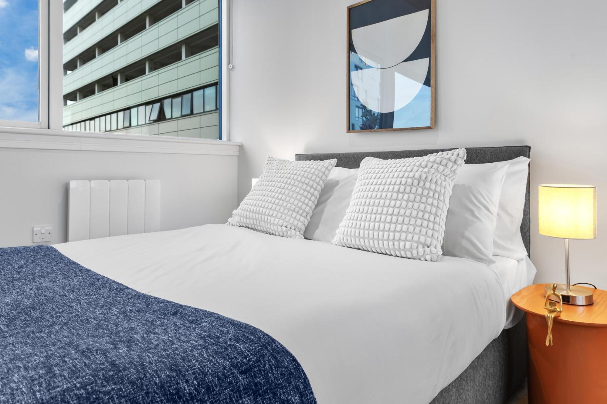 Stylish Retreats On Olympic Way Apartment London