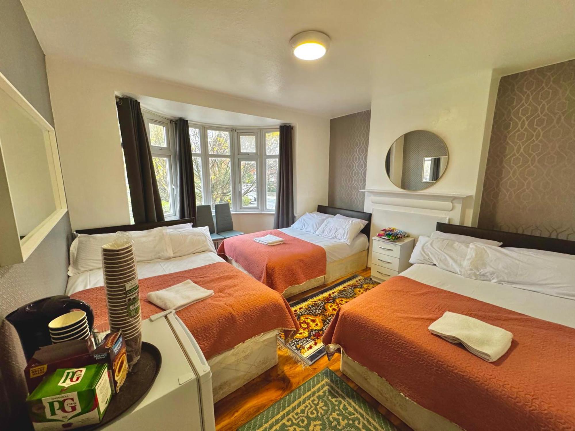 Hotel Twin Tower *