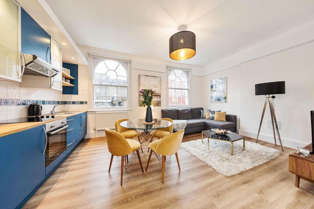 Cs Paddington Ii * London