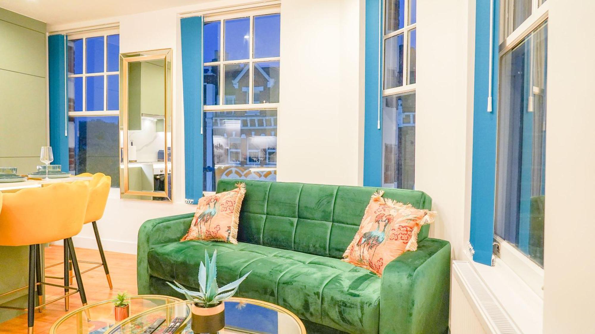 New Luxurious Stunning Block In Leilighet