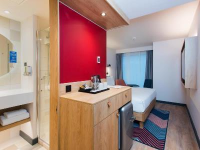 Hampton By Hilton Park Royal Londen