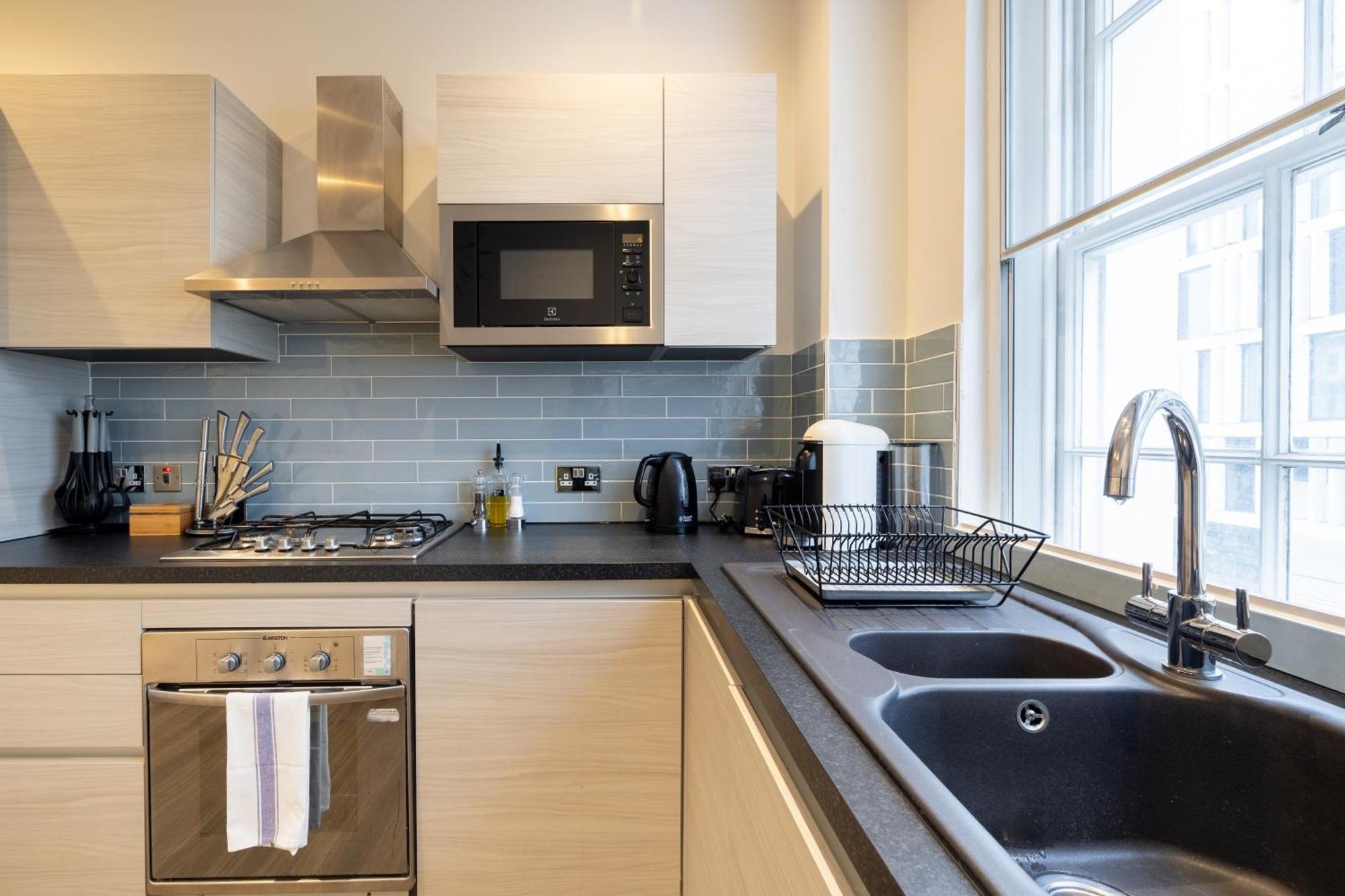 Kula - Victoria Apartment London