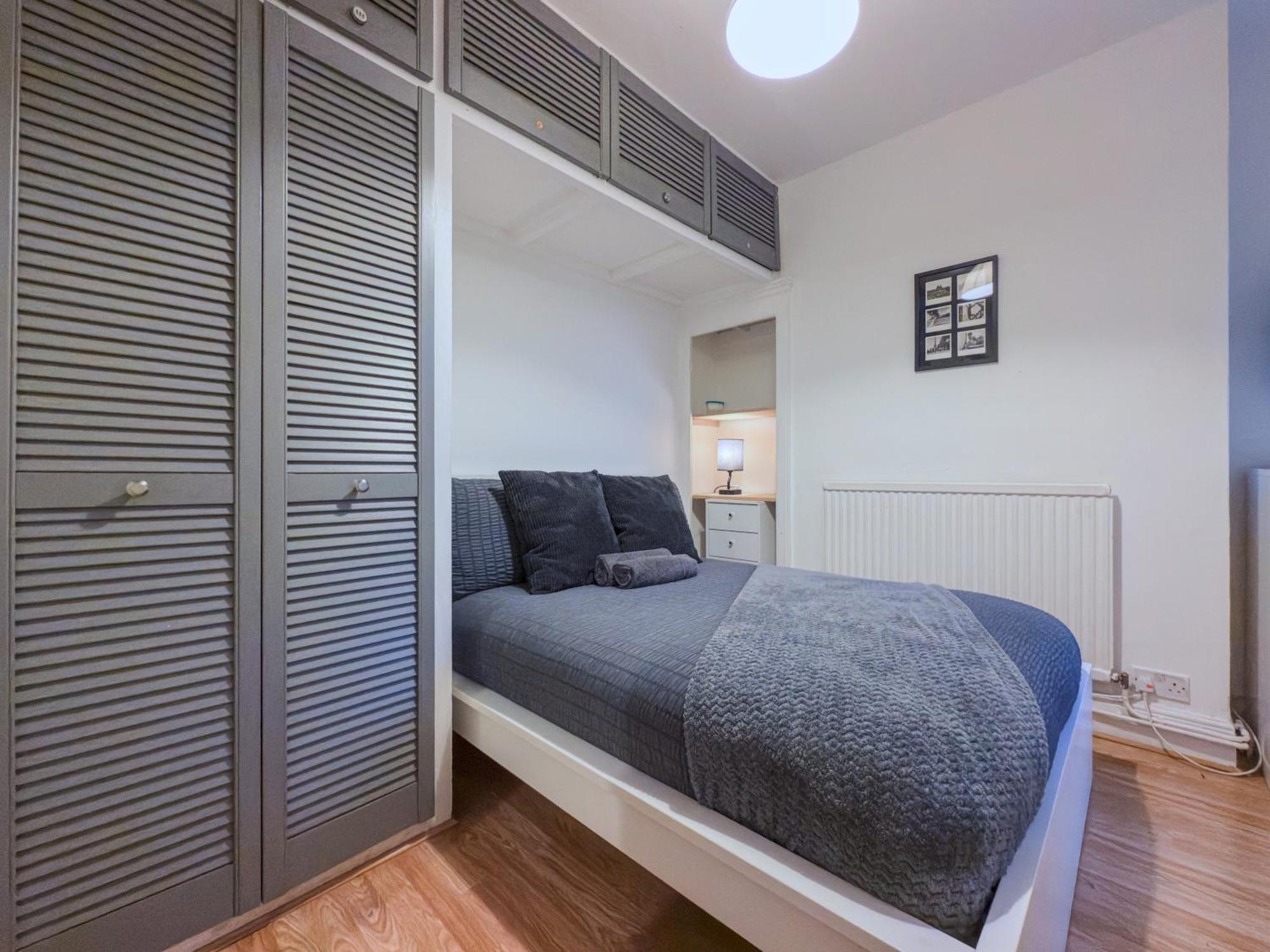 Liberty Stockwell Homestay London