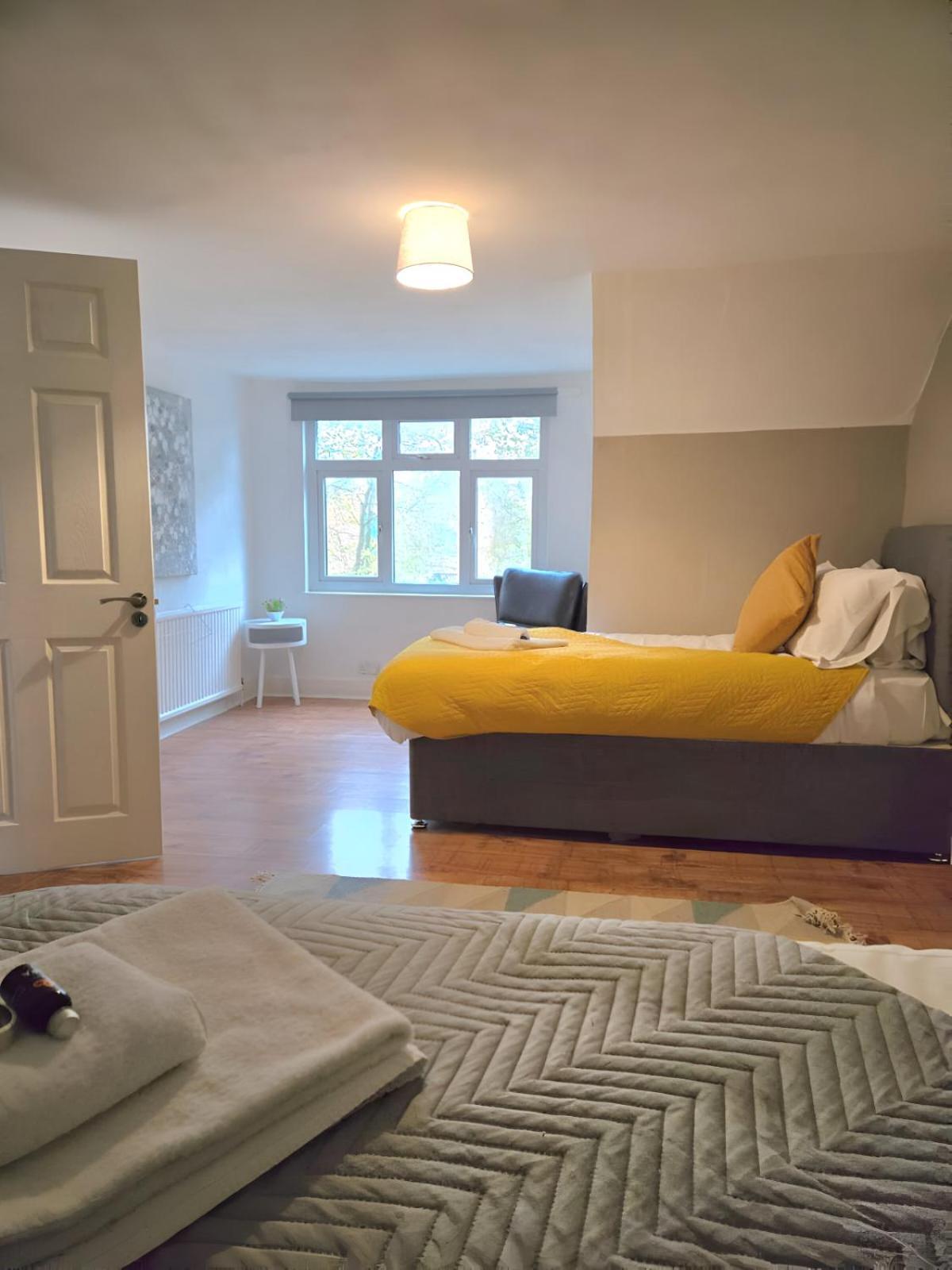 Apartment Large Dulwich 3 Bedroom Near Kings College Hospital London