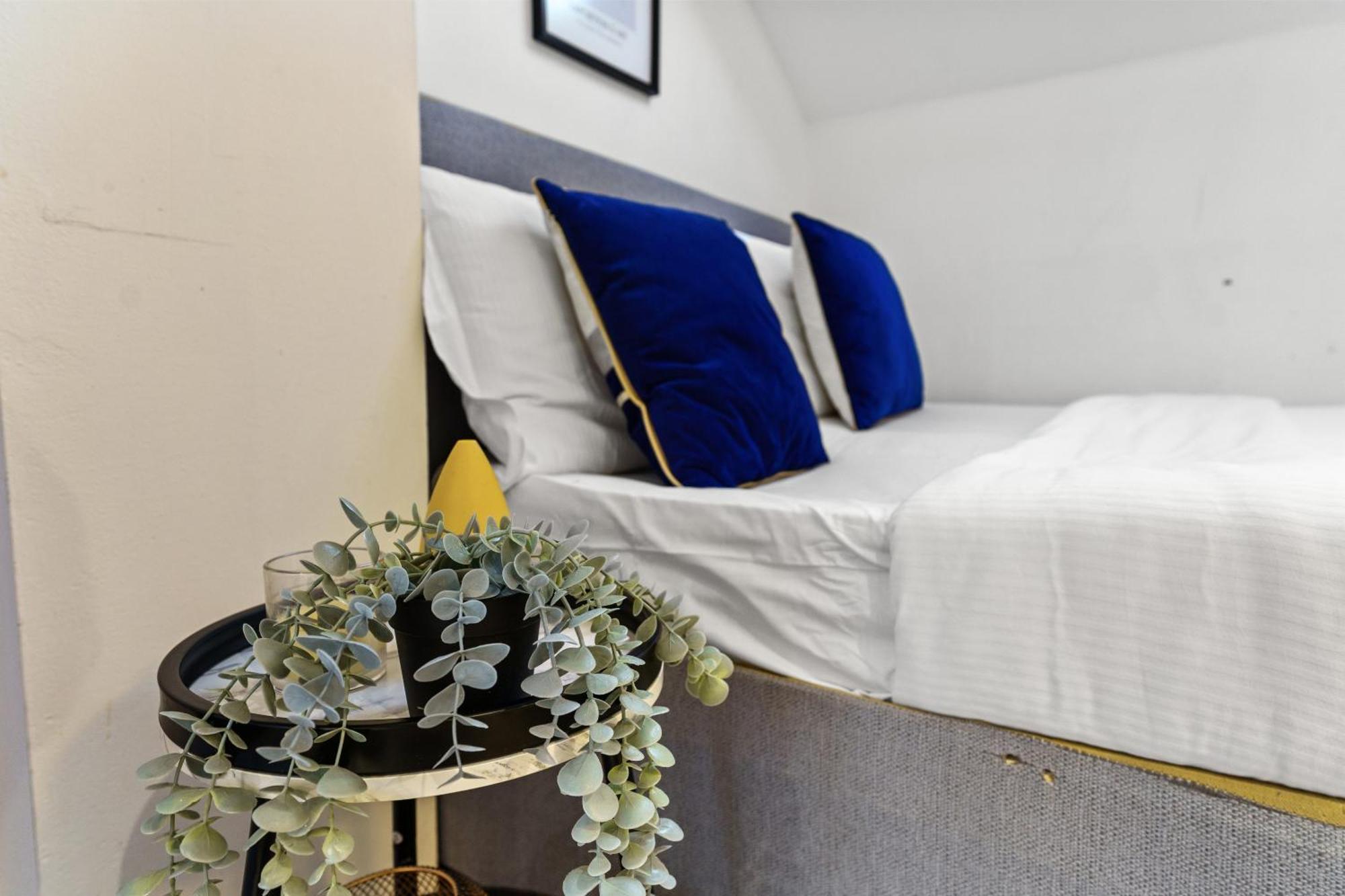 Modern Studio By Livestay Short Lets & Serviced Londra