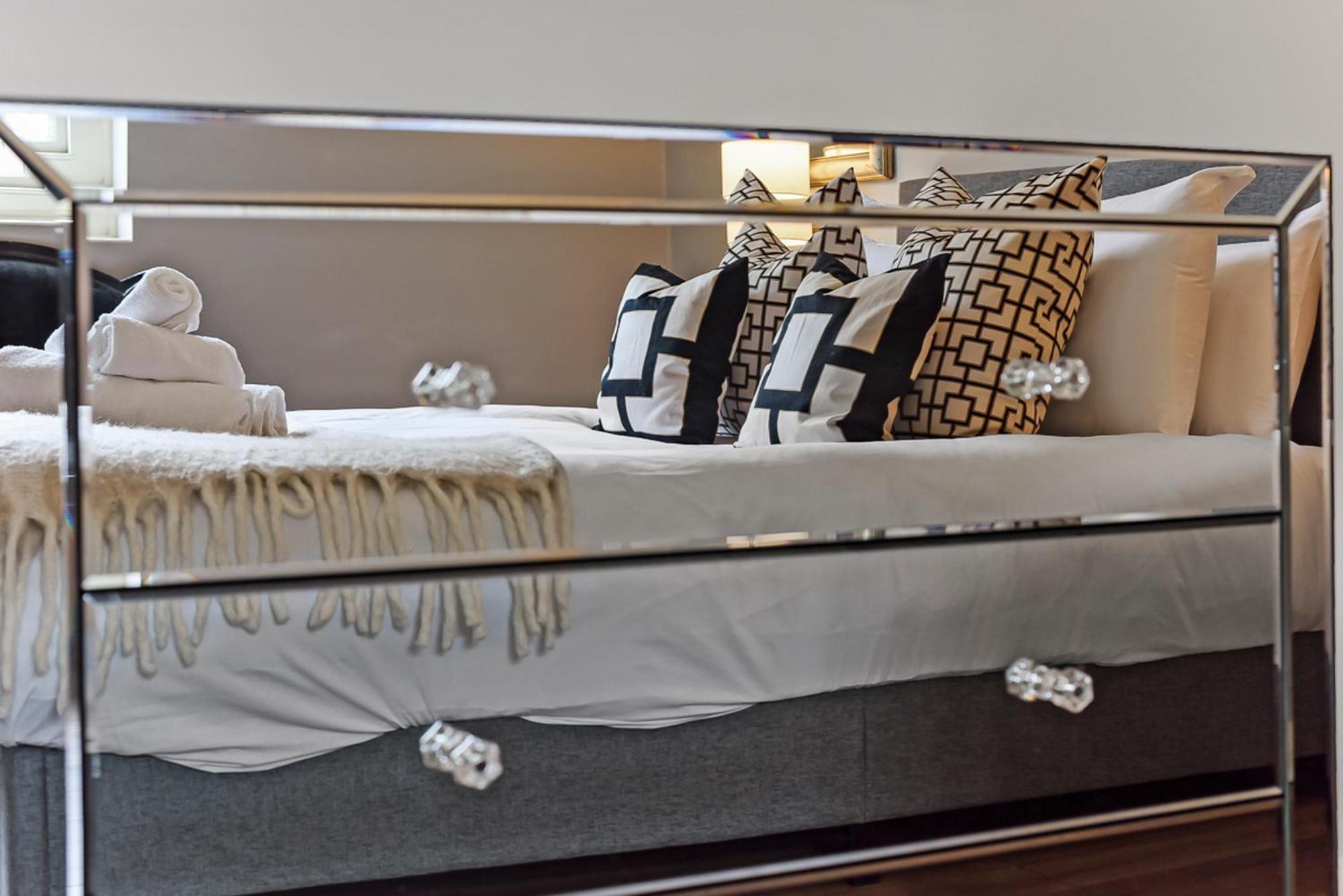 2 Bed Apartment- Mayfair 4 Apartment *