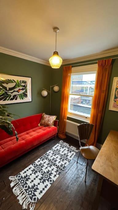 Vakantiehuis Eclectic Victorian Terrace House